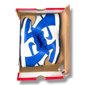 Nike Dunk High ‘Kentucky’ 2021